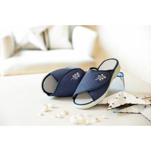 Womens Wide Fit Slide Mule Sandal - Pegasus