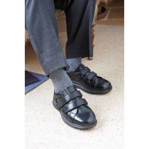 Mens Wide Fit Touch Fastening Shoes - Hugo